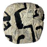 Folded canvas, Cesare Berlingeri (1948 Cittanova, RC). Untitled work. Diameter 38/40 cm. Signed on