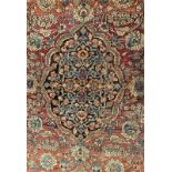 Isfahan carpet, Central Persia, 1880 ca, cm. 210 X 136, warp and weft in cotton, fleece wool.