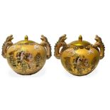 Pair of potiche porcelain with decorations in gold and enamels depicting Samura, early twentieth