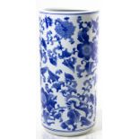 Umbrella stand white with blue floral decorations. China, twentieth century H 46 cm