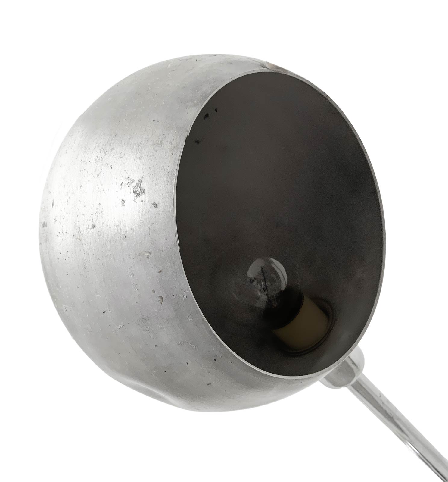 Table lamp, Italian production. Chromed metal spherical diffuser in glazed aluminum. Years 50. Wear - Image 5 of 7
