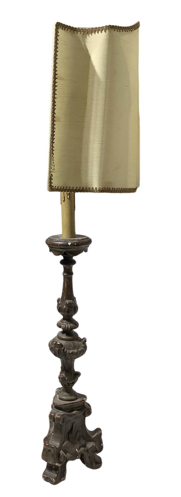 Candlestick in lacquered wood, eighteenth century. H 70 cm. - Image 2 of 7