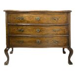 Chest of three drawers, late eighteenth / nineteenth century. Pale wood inlays on the front and on