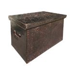 Chest travel box-shaped, wooden board relined iron studded, seventeenth century. 53. H cm Cm 81x47.