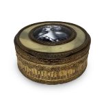 Jewelry box gold metal nineteenth century. On Limoges porcelain enamelled copper lid depicting