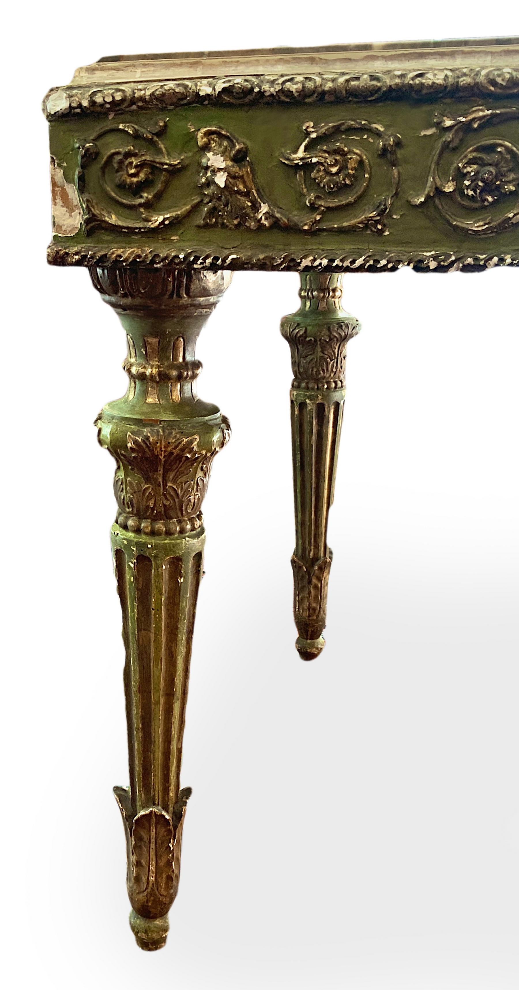 Green lacquered table with yellow Siena marble, early nineteenth century. H 81x180 cm, depth 90 - Image 3 of 4