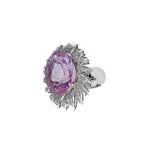 White gold ring with central stone amethyst and diamonds, Gr.12.7