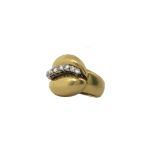 Ring in yellow gold and diamonds. Brilliant Gr 12.8 Kt 00:35