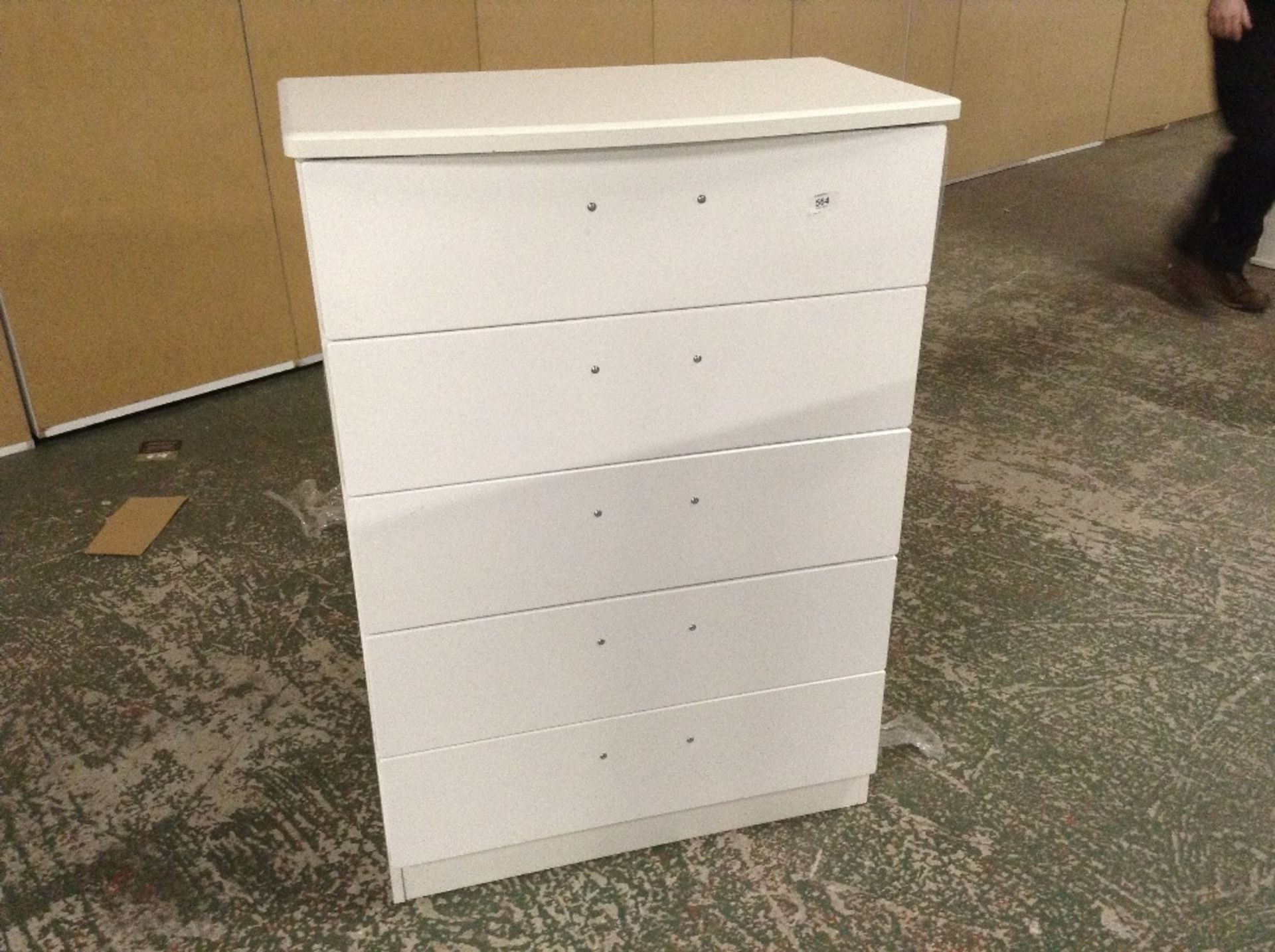 WHITE 5 DRAWER CHEST (RETURN)