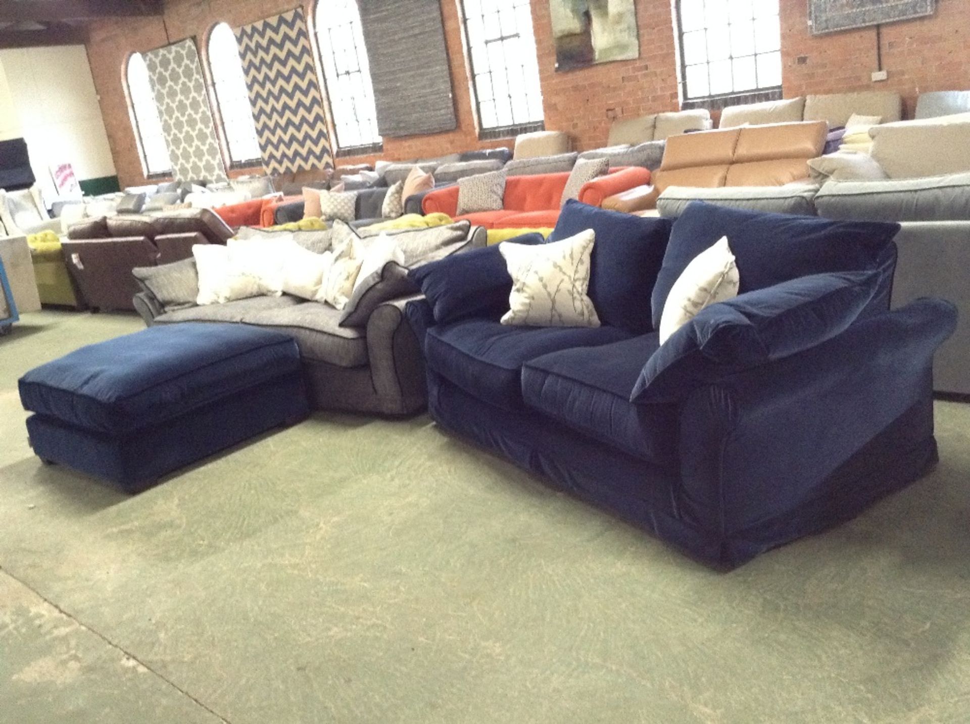 EX SHOWROOM BLUE VELVET LOOSE COVERED 2 SEATER SOF