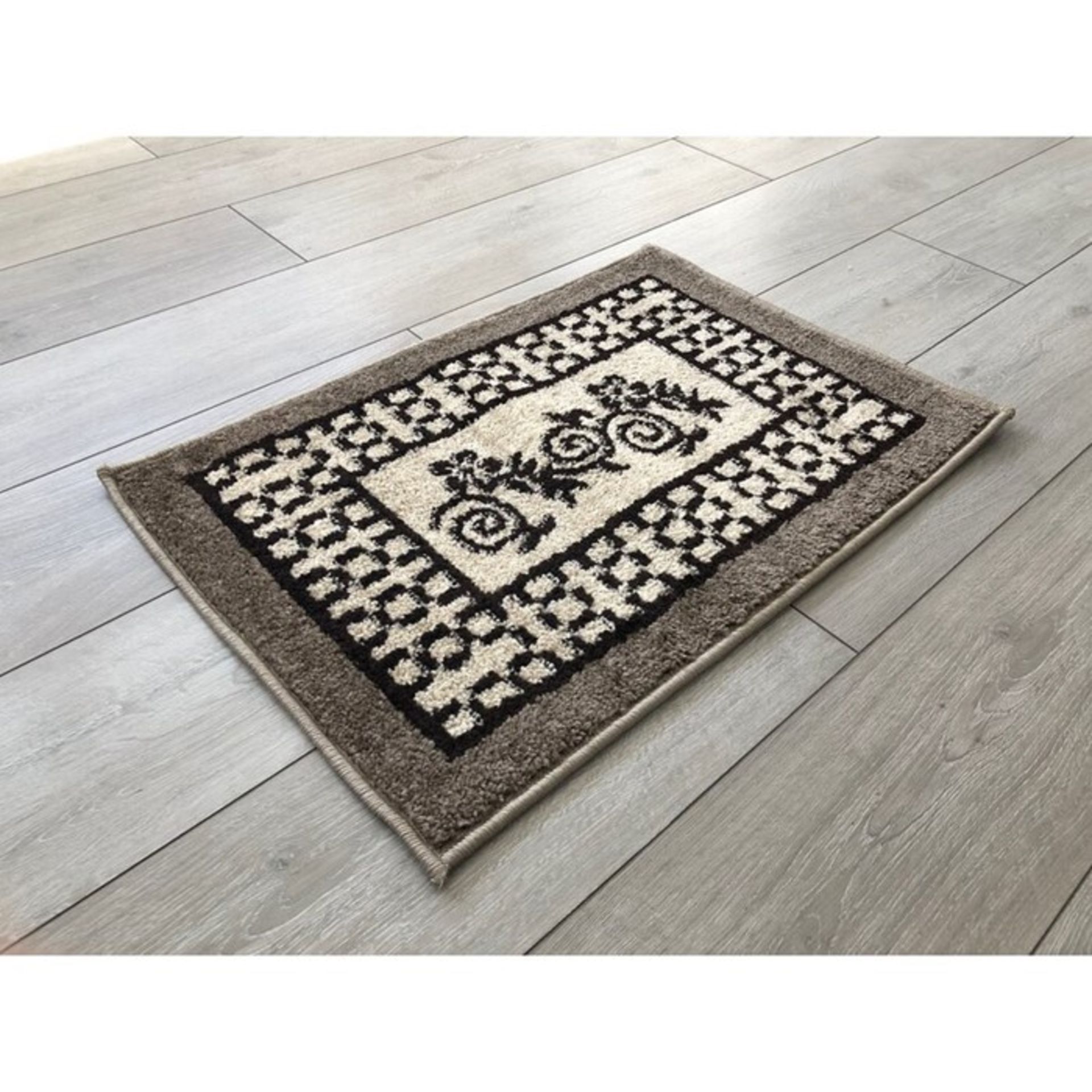 World Menagerie Beaulieu Doormat - RRP £12.99 (SDM