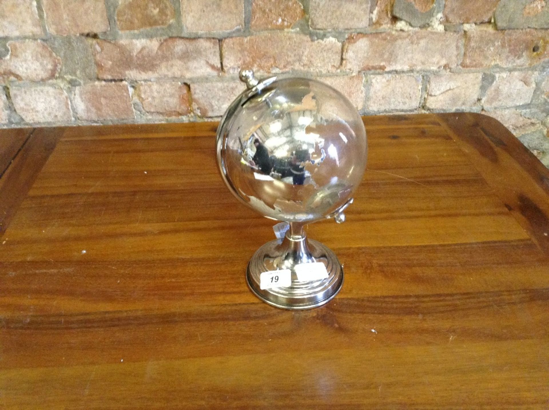 Rosdorf Park Globe - RRP £23.82 (CNDL1161 - 17767/ - Image 2 of 2