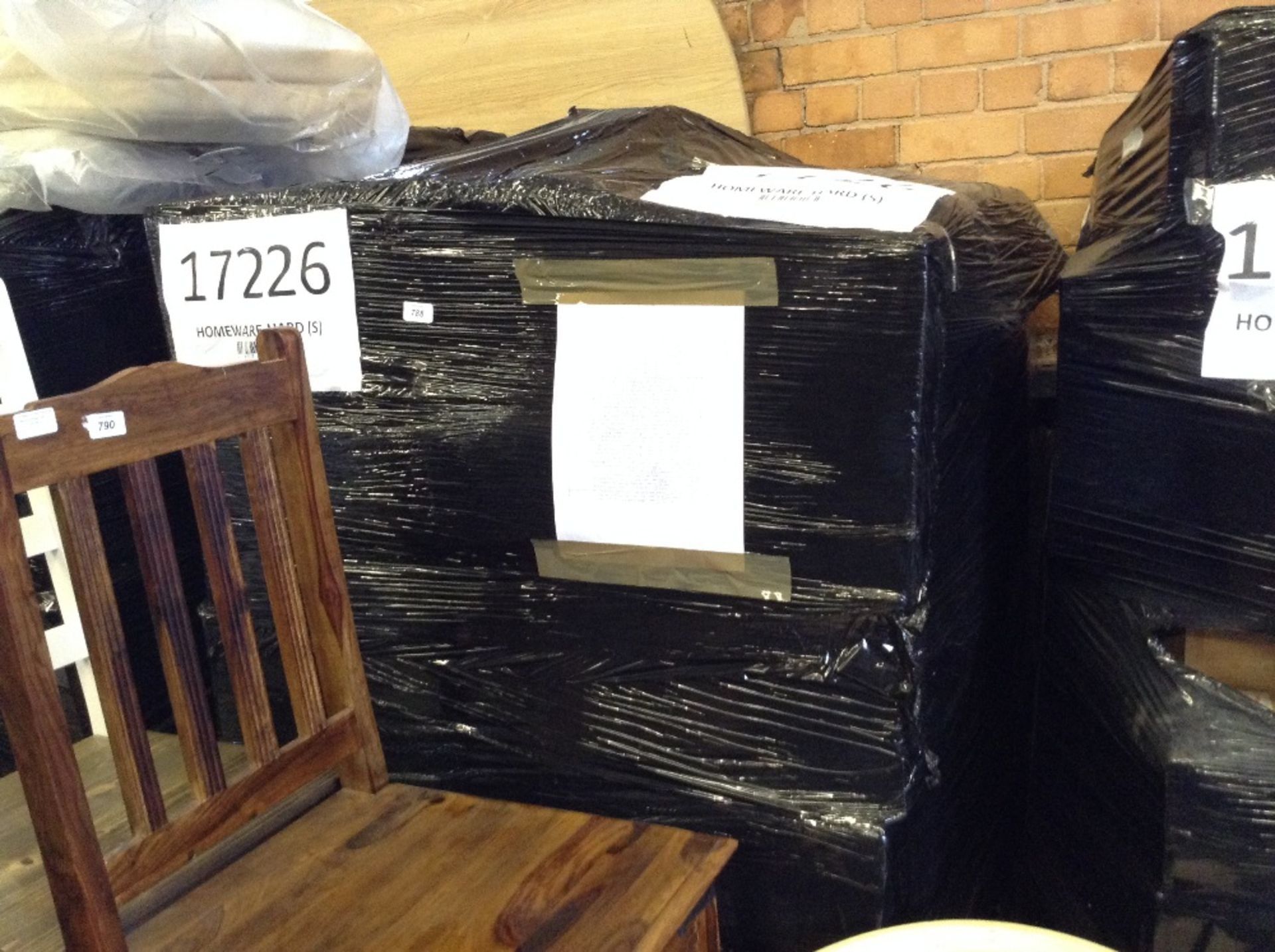 pallet of homeware hard £RRP £1,919 (17226)