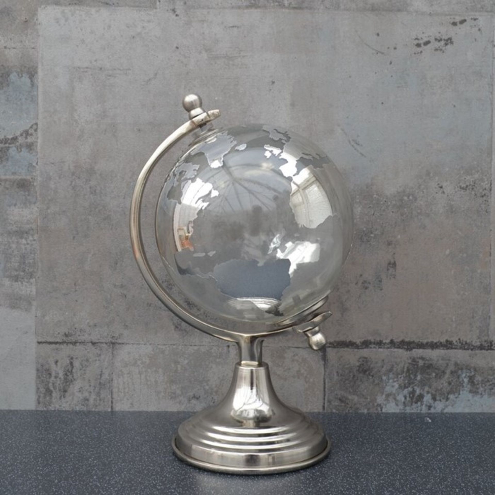 Rosdorf Park Globe - RRP £23.82 (CNDL1161 - 17767/