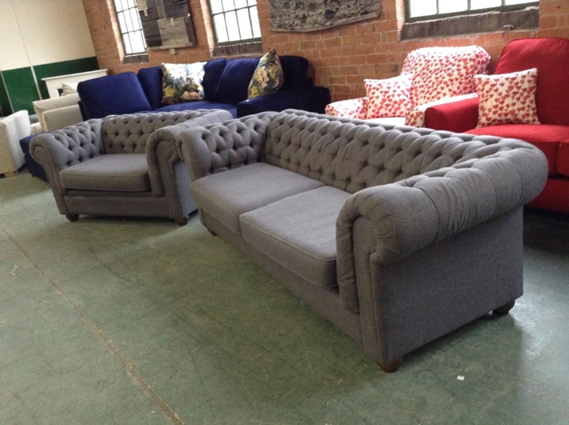 chesterfield 4 SEATER AND LOVESEAT ,TWEEDY WEAVE DARK GREY MISSING BUTTONS (SFL412/700162207671)- (