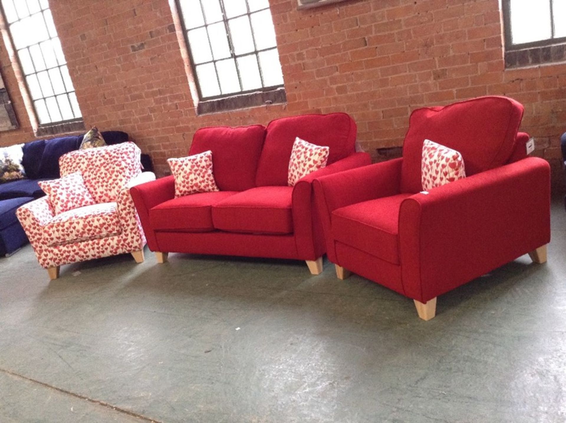 MELBOURNE 2 SEATER SMALL,CORSICA RED AND CHAIR,CORSICA RED AND CHAIR,TULIPPA RED (SFL119) - (SFL120)