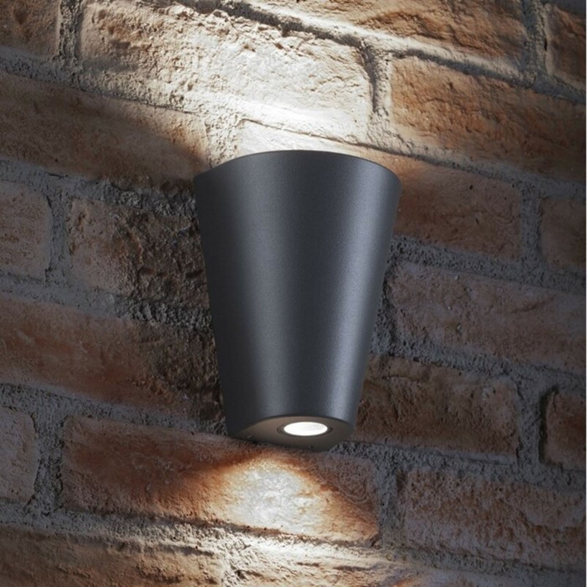 Sol 72 Outdoor, Garey Outdoor Flush Mount (BLACK) - RRP £34.99 (U001271890 - 16693/22) 4D