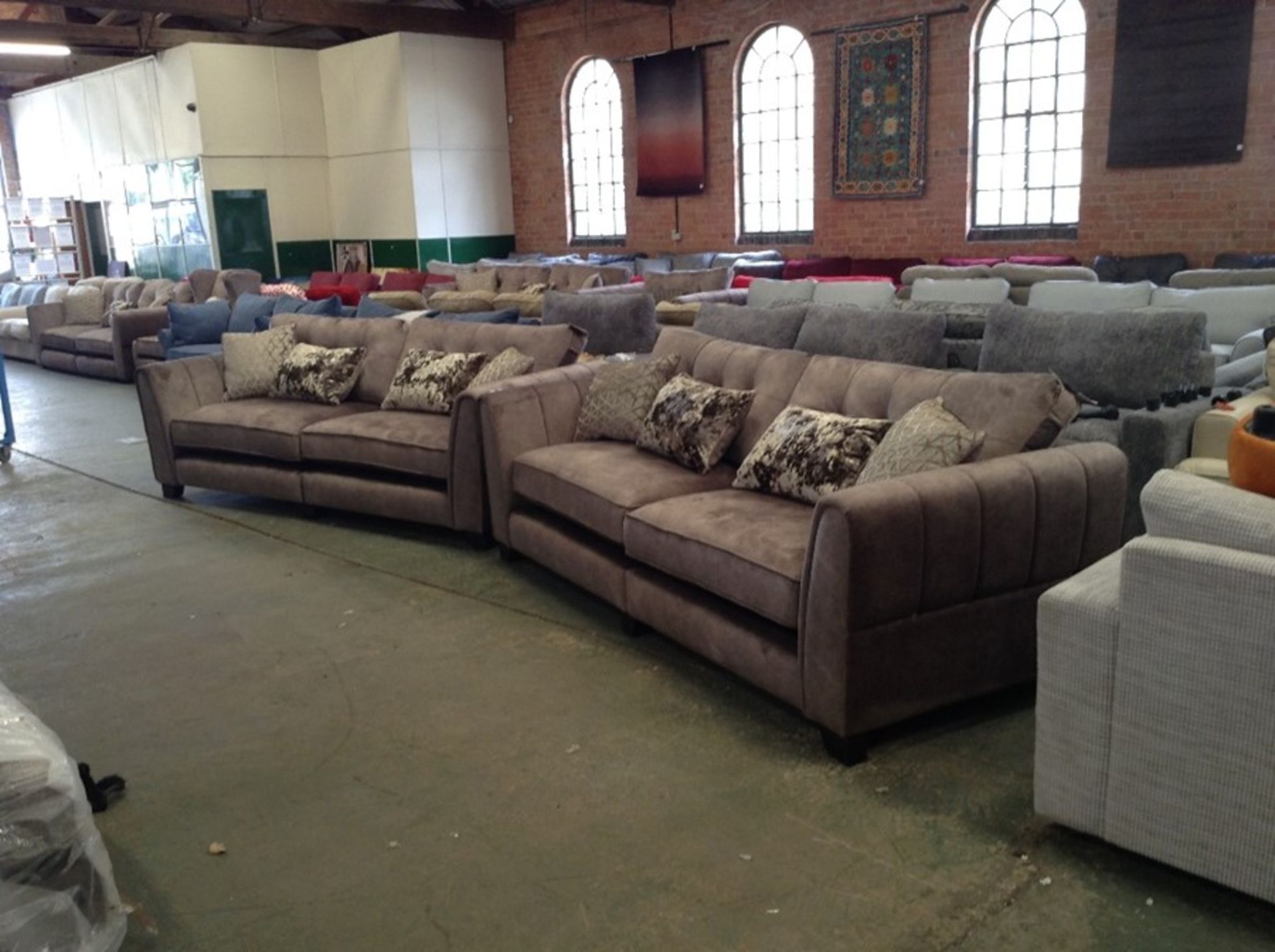 2 X GREY SADDLE 3 SEATER SOFAS, CONTRAST SET (HH6-