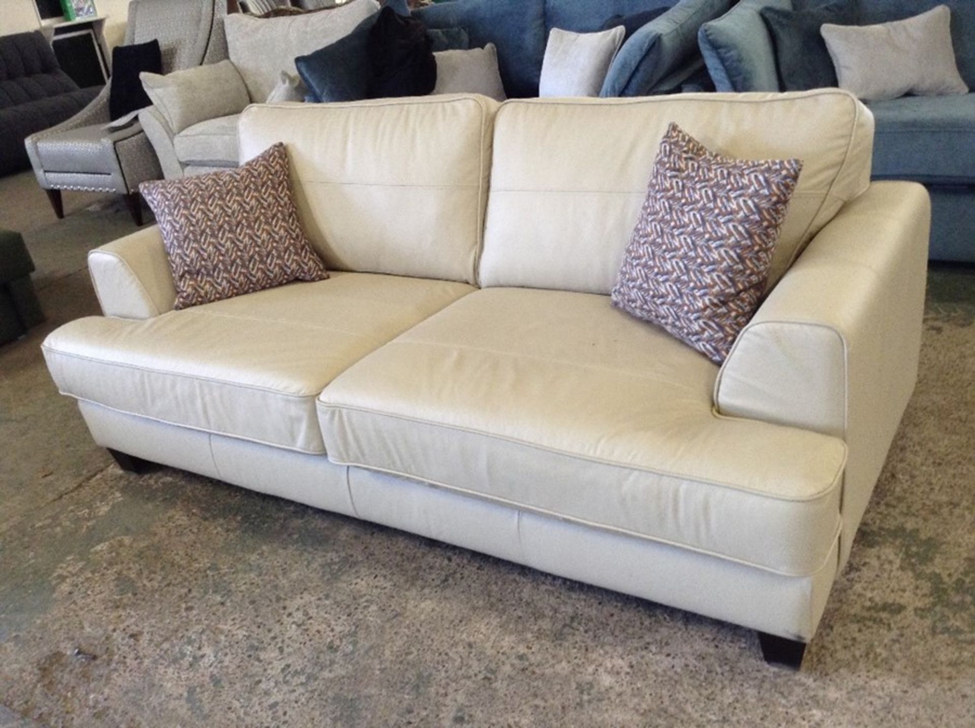 CAMDEN PEBBLE LEATHER 3 SEATER SOFA (CAV27)