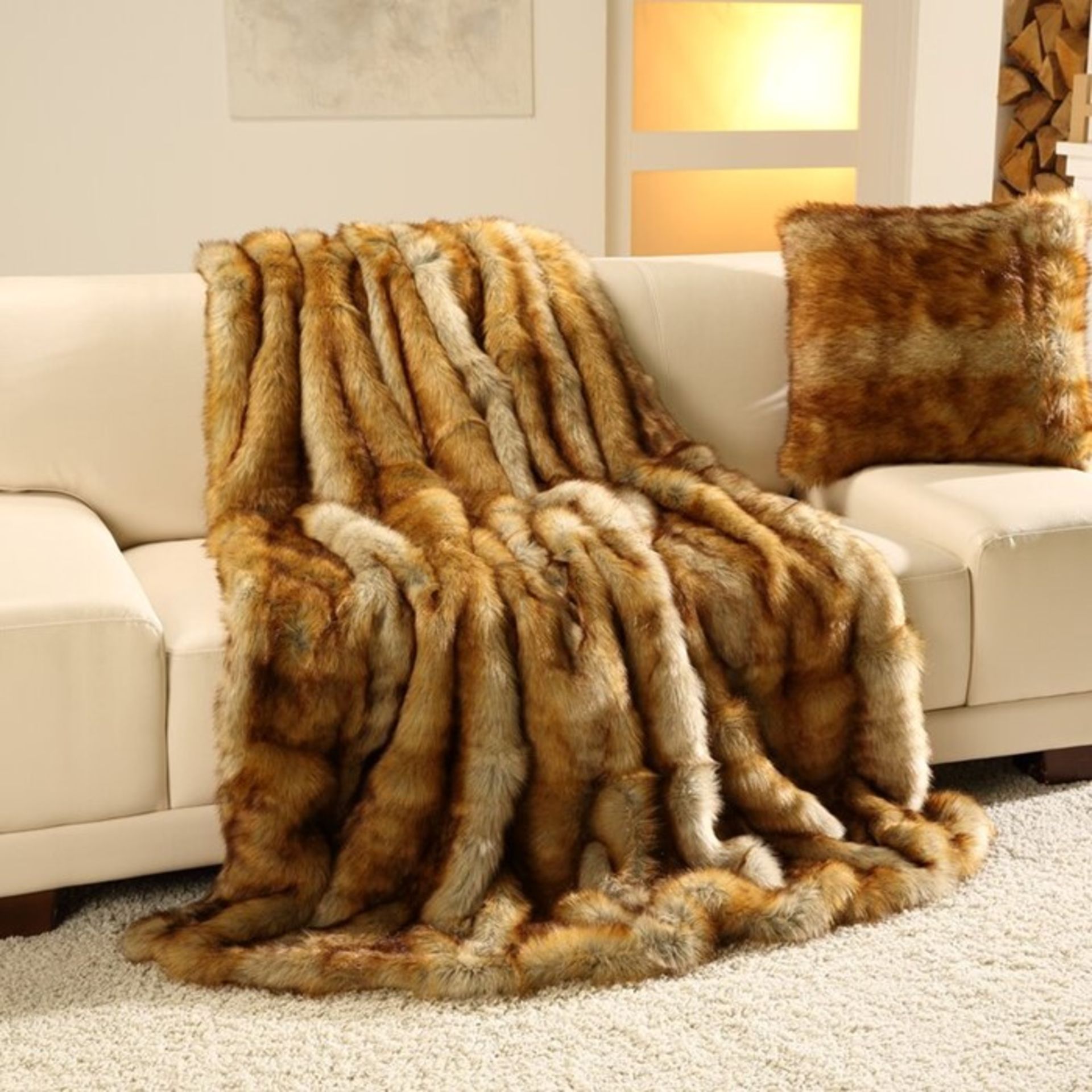 Fox Faux Fur Blanket - RRP £143.99 (GZZE1098 - v1/10) 1D