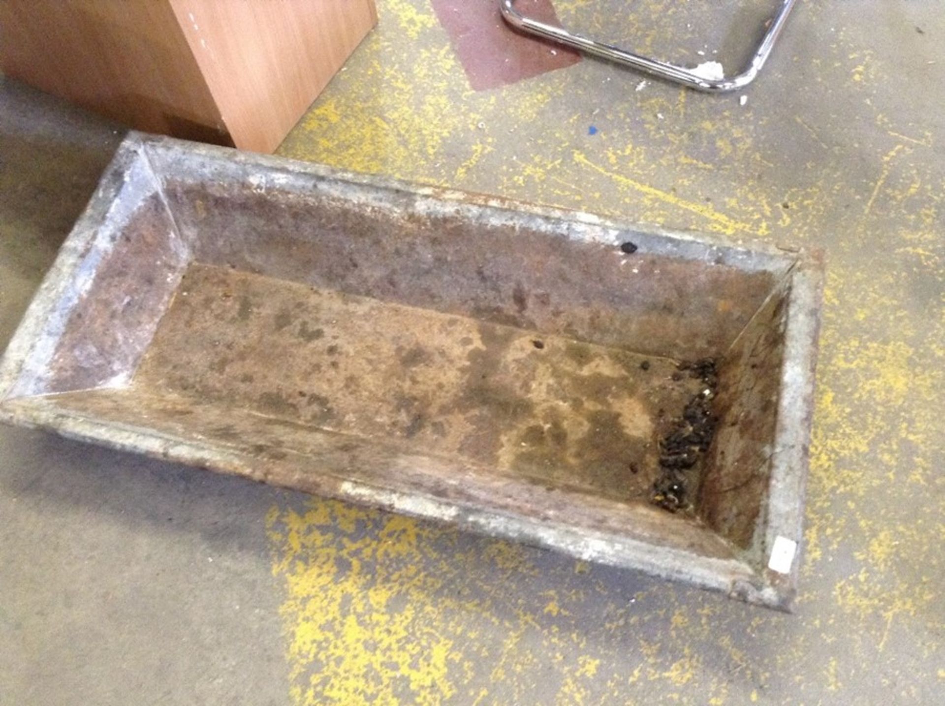 METAL TROUGH - Image 2 of 2