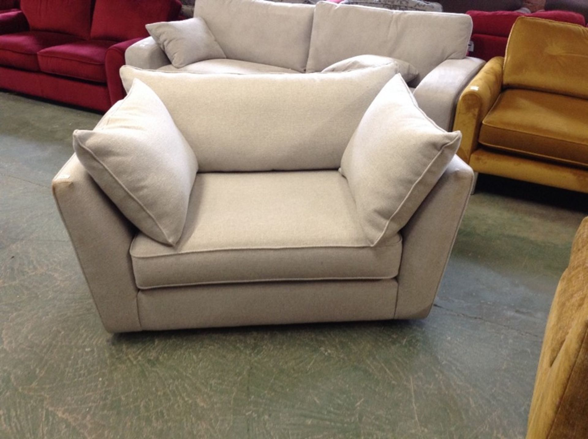 GREY SNUG CHAIR