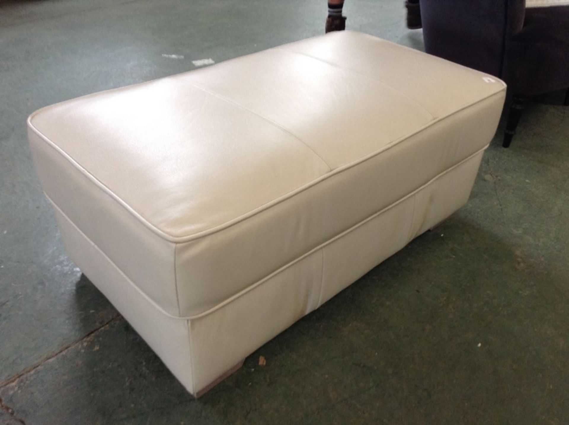 WHITE LEATHER LARGE FOOTSTOOL (TR001949CH-3435)