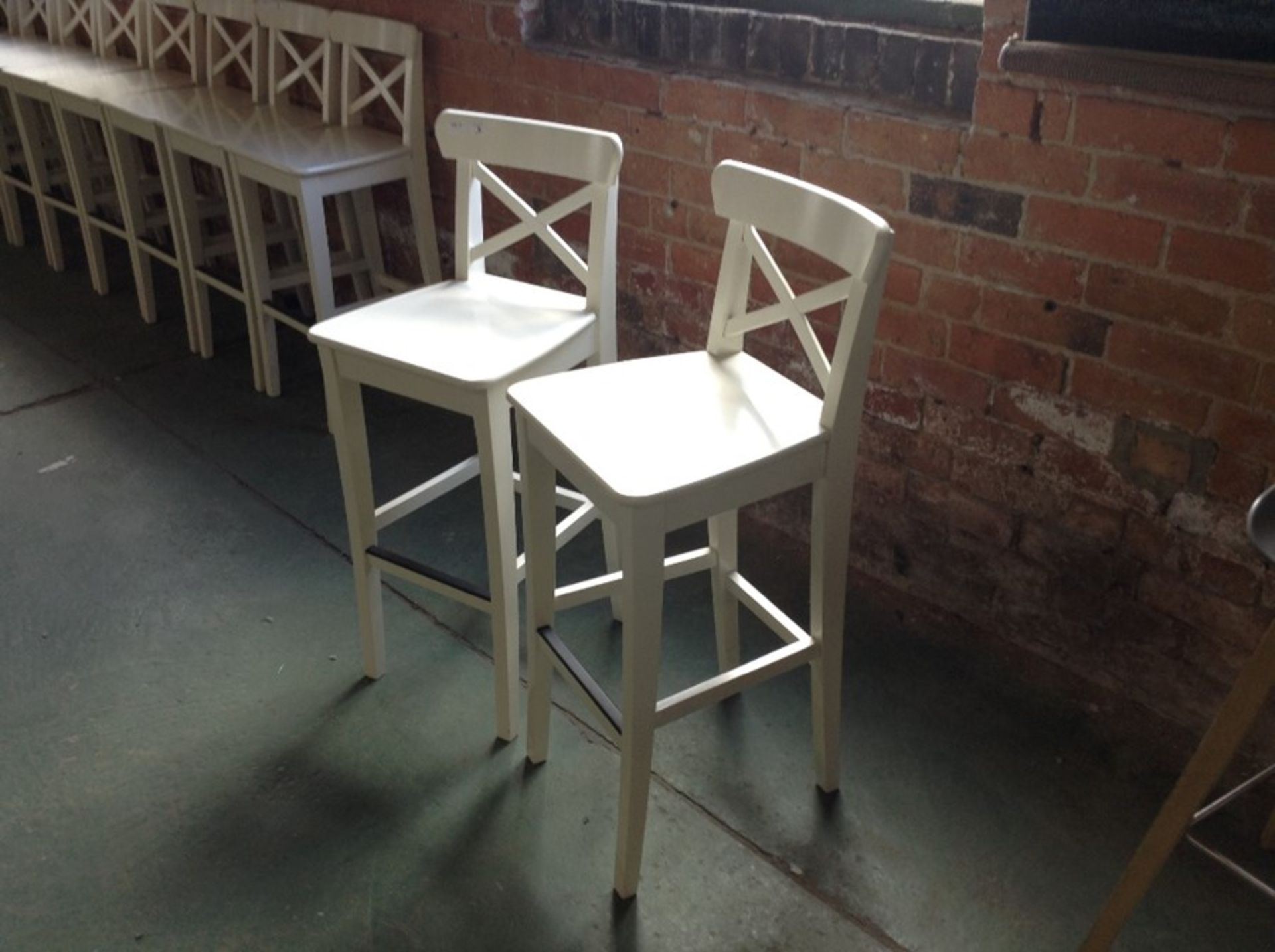 PAIR OF CREAM BAR STOOLS (6) (RETURN)