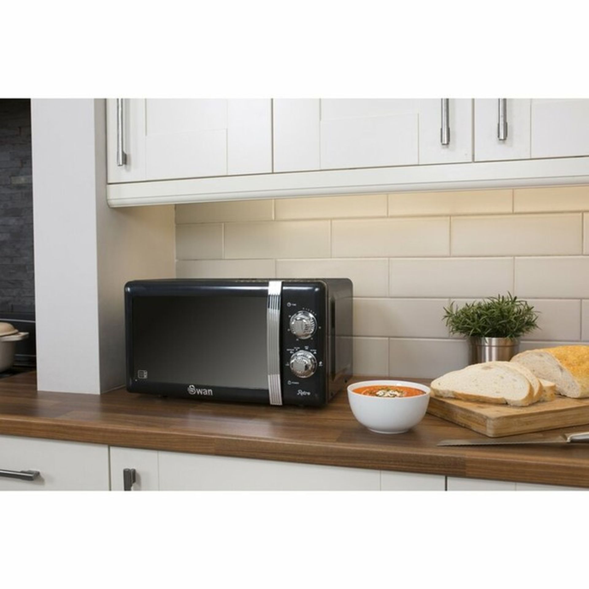 Swan, Retro 20L 800W Countertop Microwave (BLACK) - RRP £86.99 (TDGK1051 - 18012/8) 2D