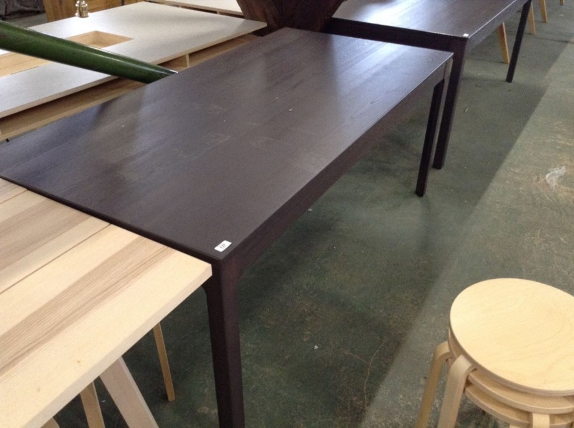 WALNUT DINING TABLE EXTENDING TABLE (L2-65)
