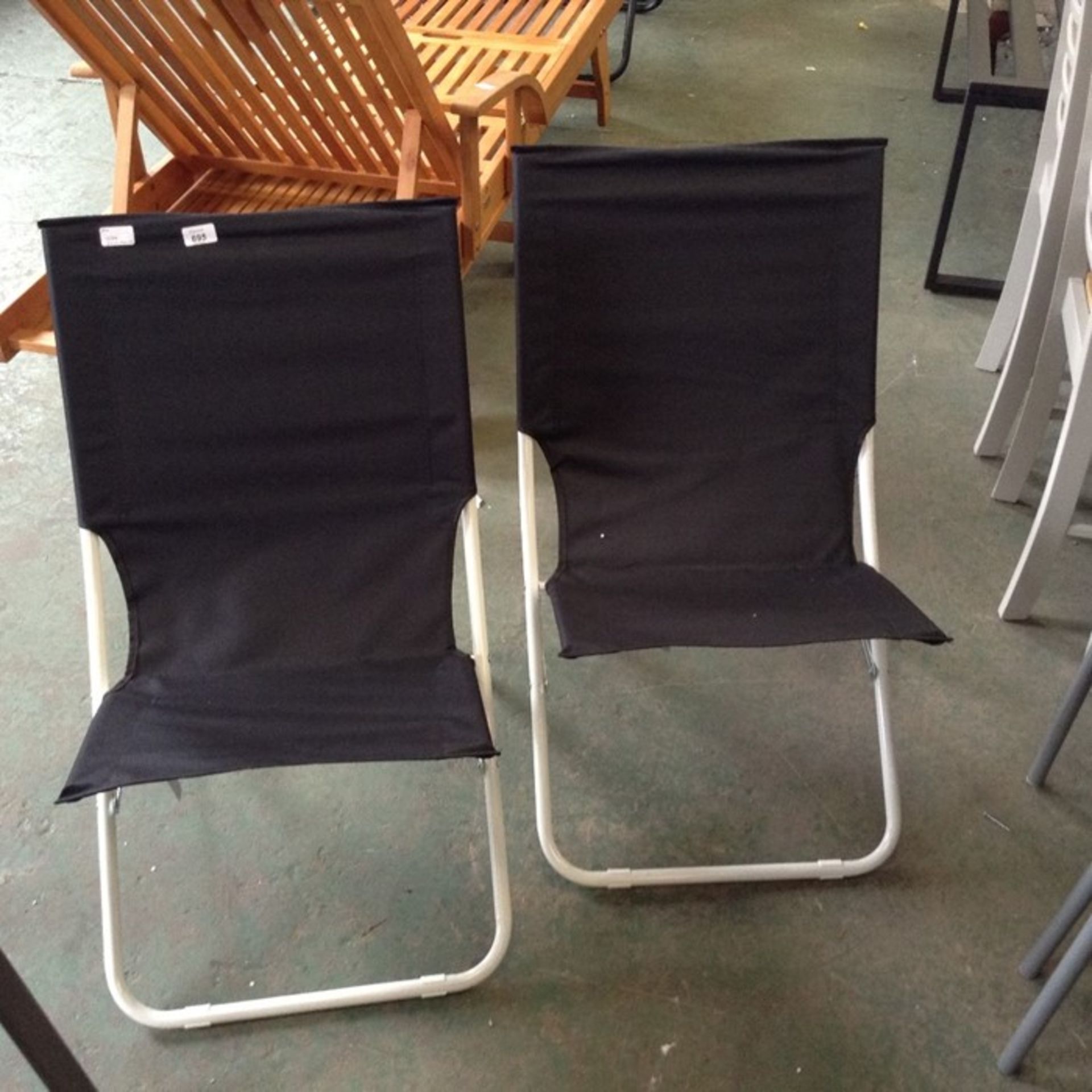 FOLD CAMPING CHAIR X2