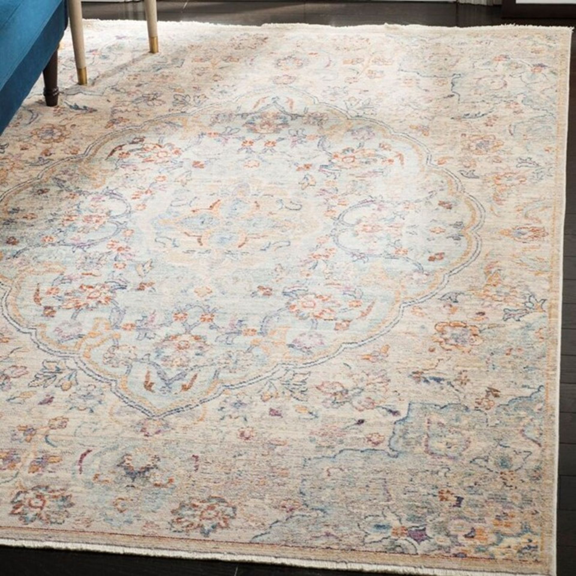 Bloomsbury Market, Totnes Light Blue/Cream Rug RRP £124.99 (HVO73750 - 18699/7)