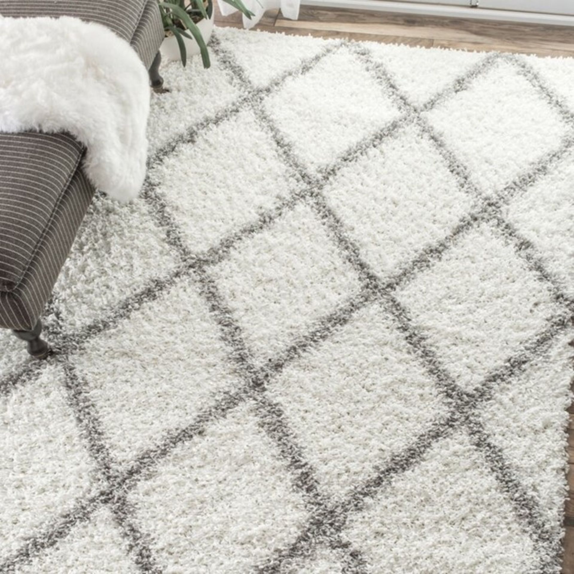 Wrought Studio,Colona Off-White/White Rug ,RRP - £53.99 (MERW1931 - 17454/11)