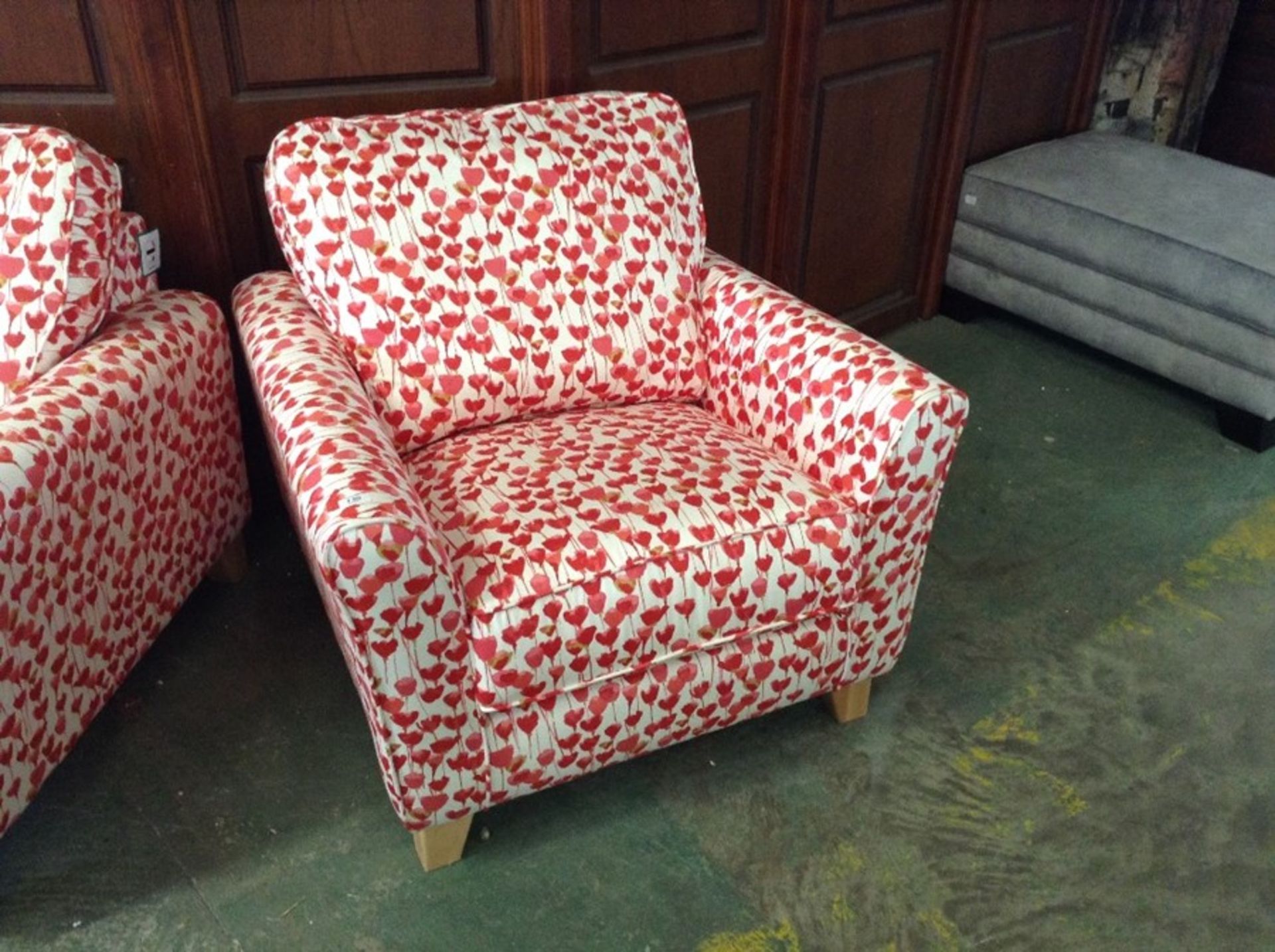 MELBOURNE TULIPA RED CHAIR (SFL106)