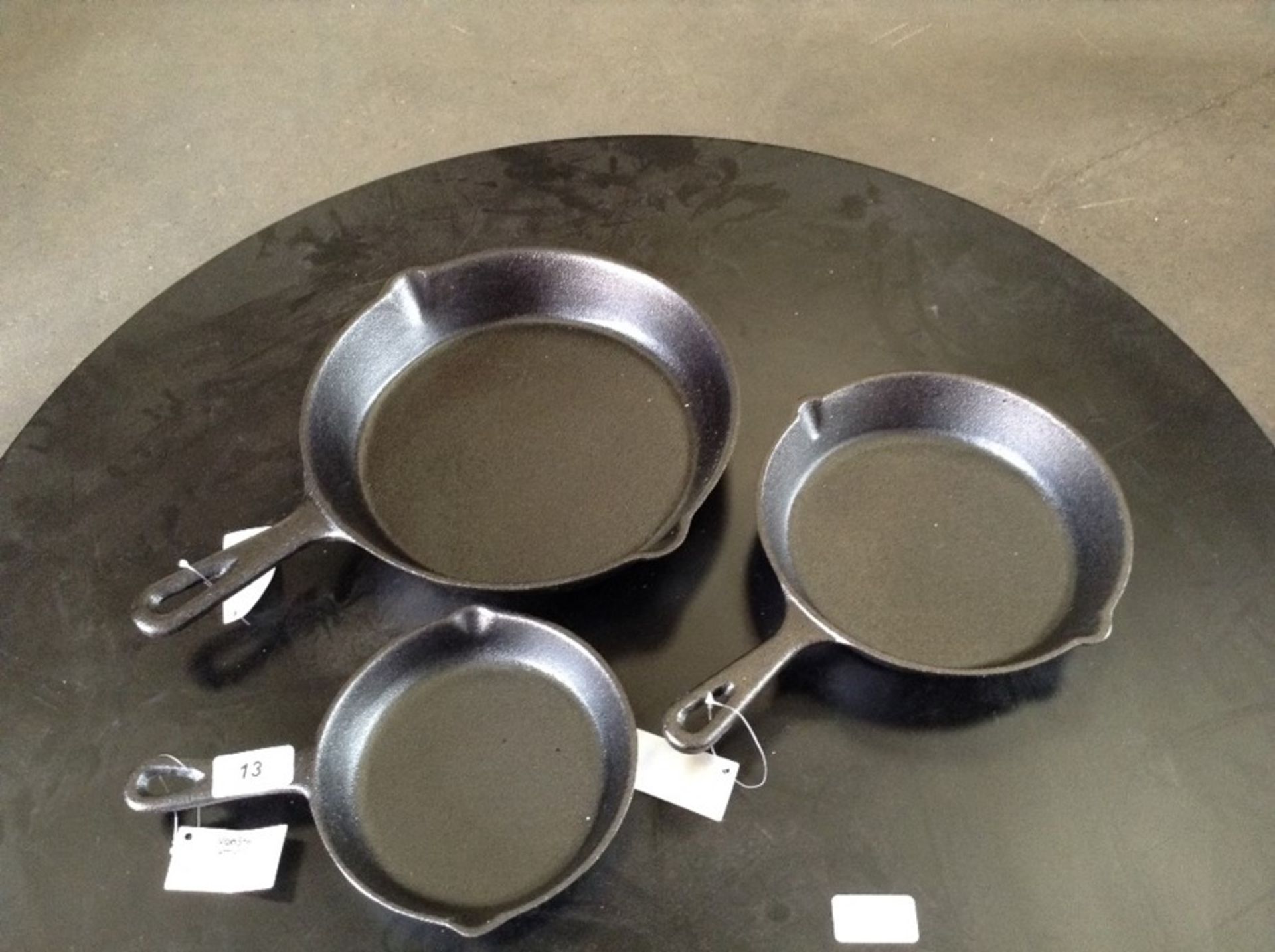 3 FRYING PANS