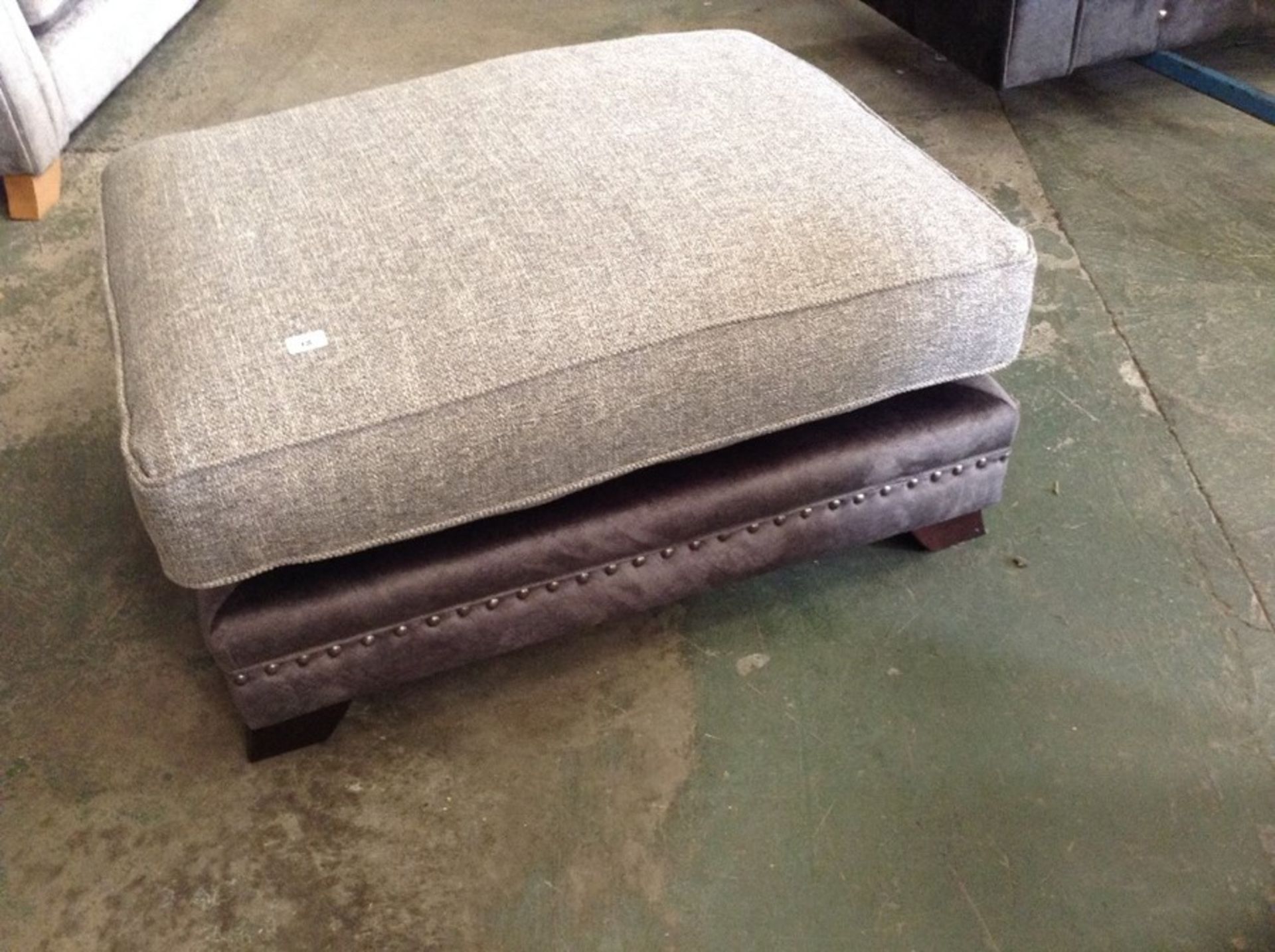 GREY SADDLE AND GREY FABRIC LARGE FOOTSTOOL (HH16-