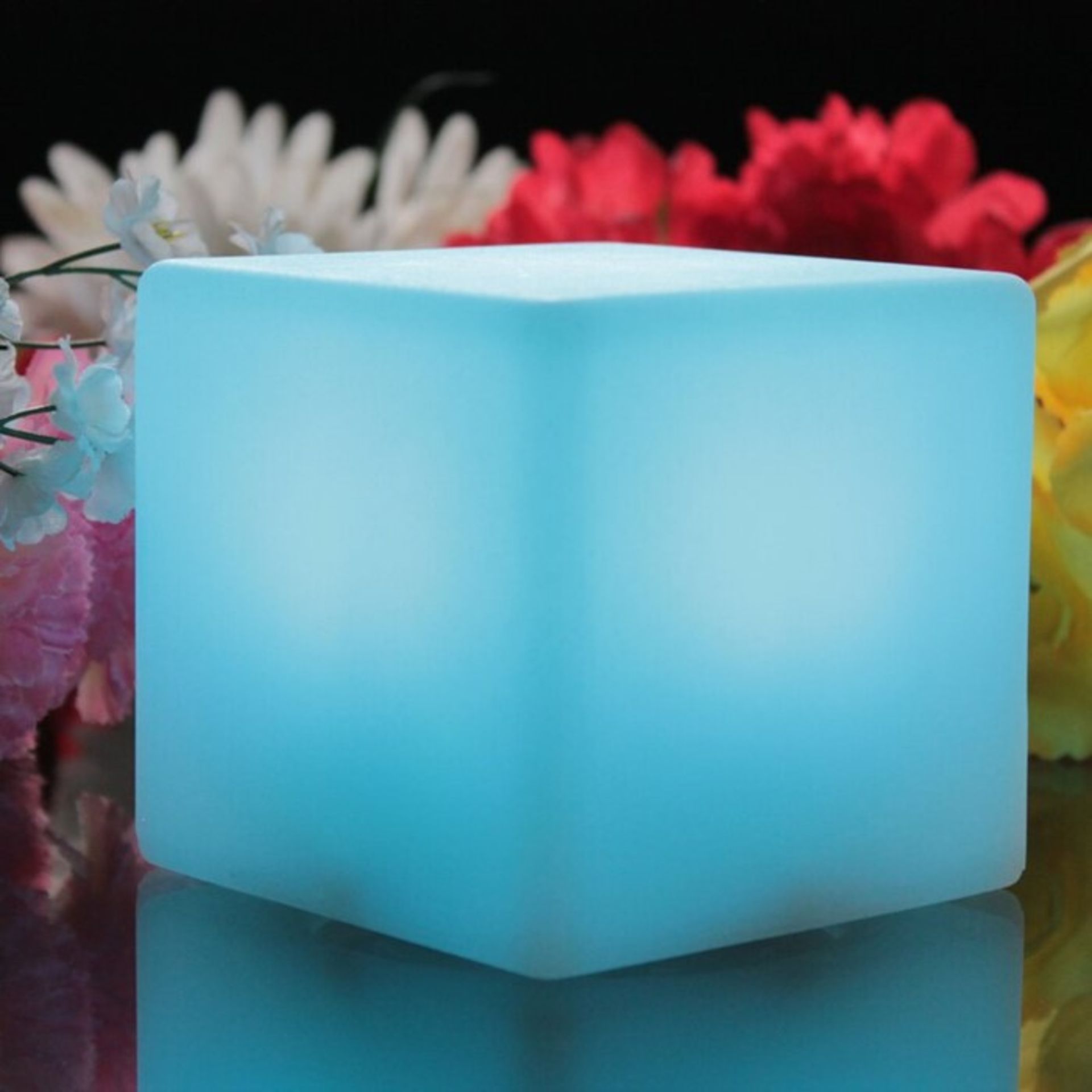 Hazelwood Home, Cube 10cm Mood Light Lamp - RRP £2