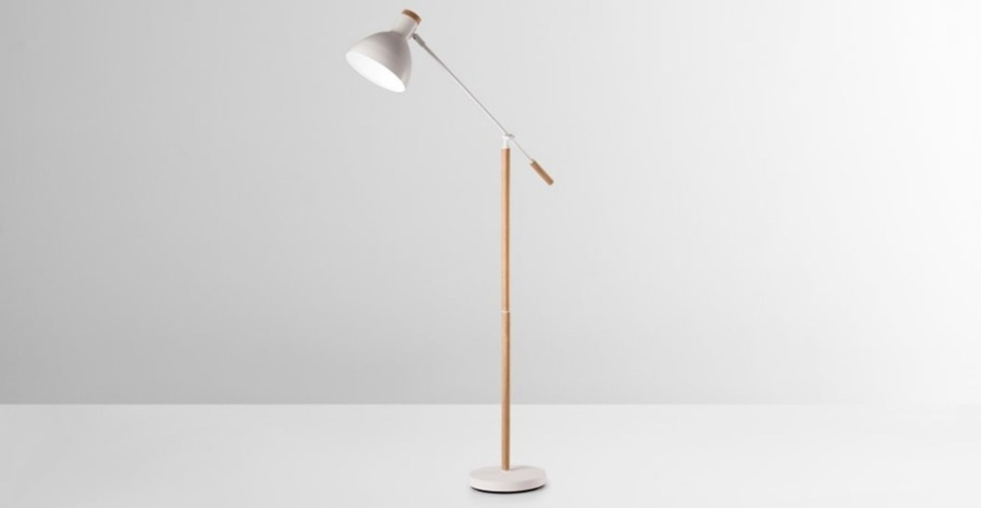 | x1 | Cohen Floor Lamp, White and Natural Oak| RRP £99 | MAD-FLPCOHE03WHI-UK | (W40-47-23) 1G