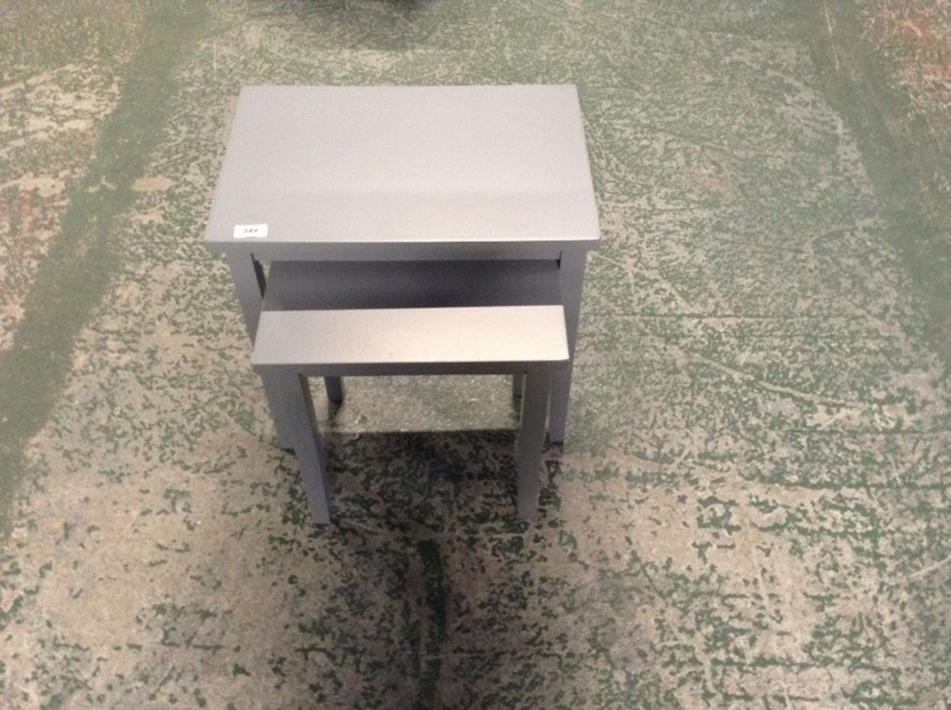NEST OF 2 GREY TABLES