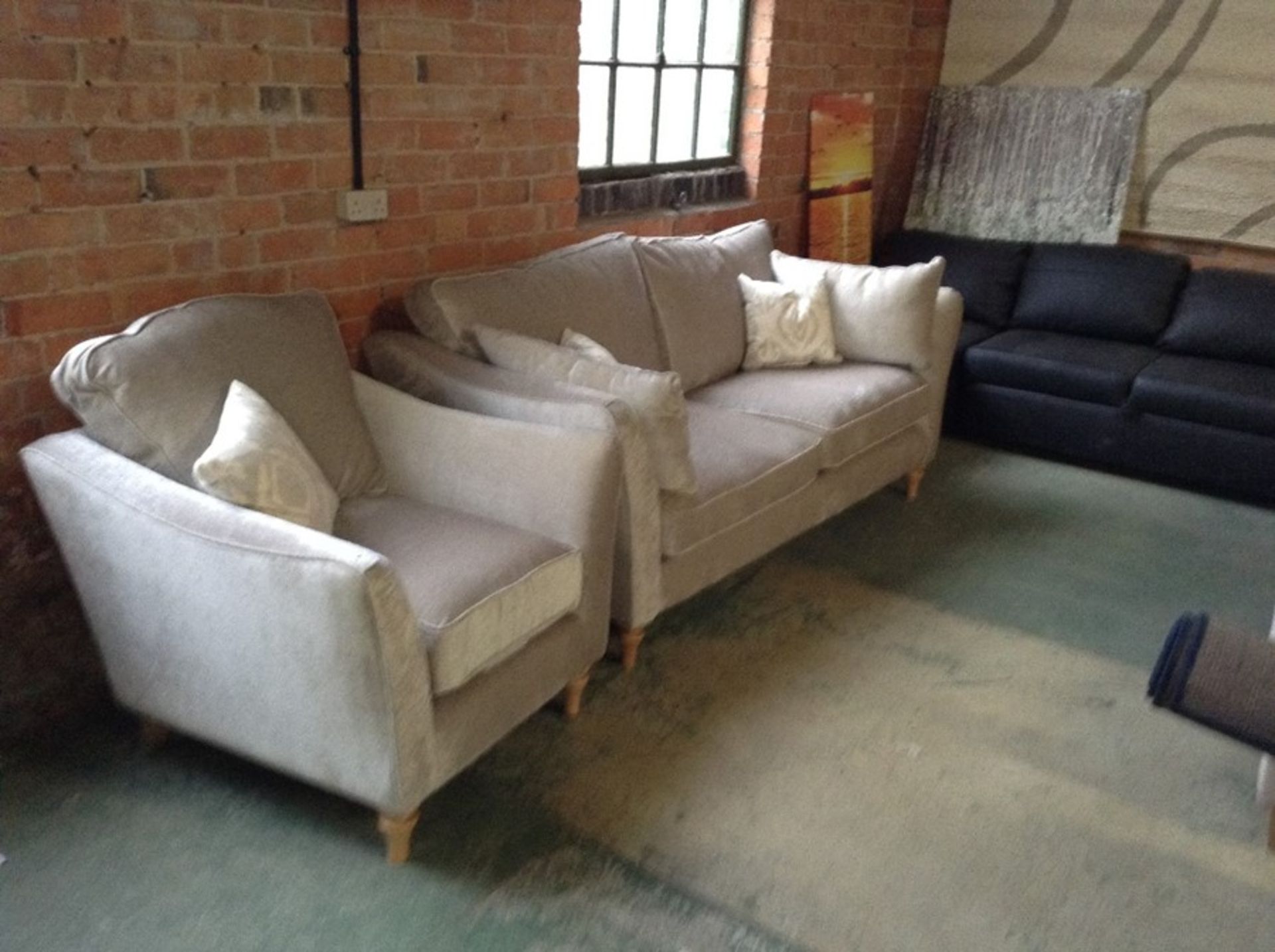 BEIGE FABRIC 3 SEATER SOFA & CHAIR (WM14)