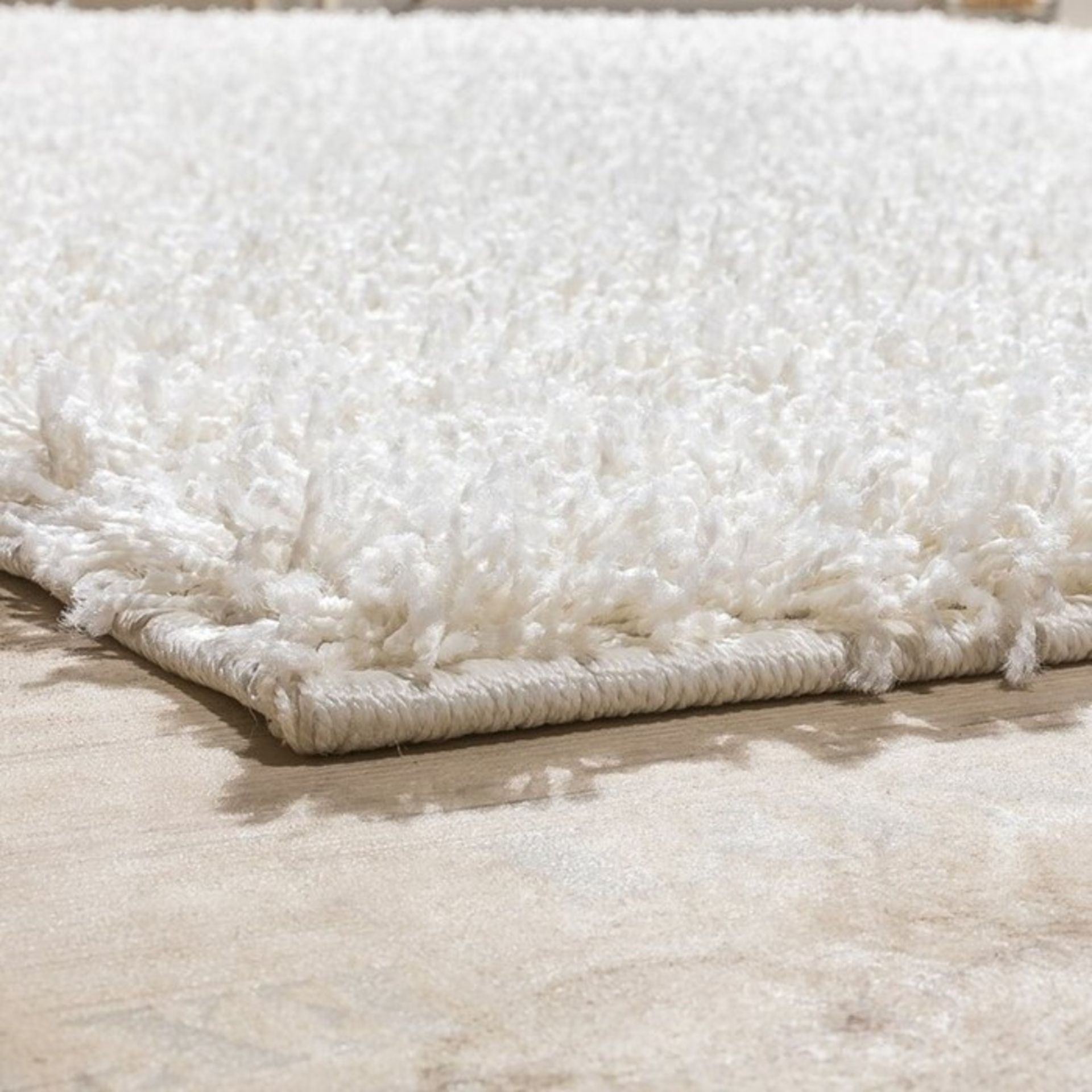 Rosdorf Park,Epperson Shag Cream Rug - RRP £18.99 (ALAS6363 -16899/14)