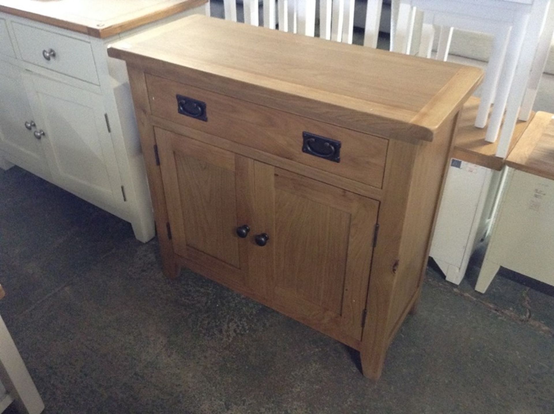 Rustic Oak 2 Door Small Sideboard (DAMAGE-back right corner) (F96 - -NC-SMS-OAK)