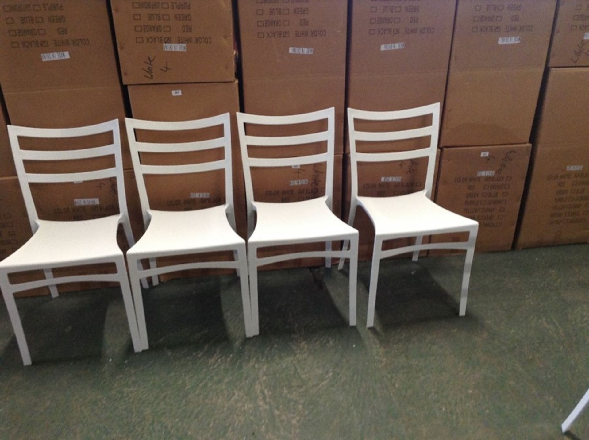 X4 WHITE PLASTIC STACKING CHAIRS (BOXED & RETURN)