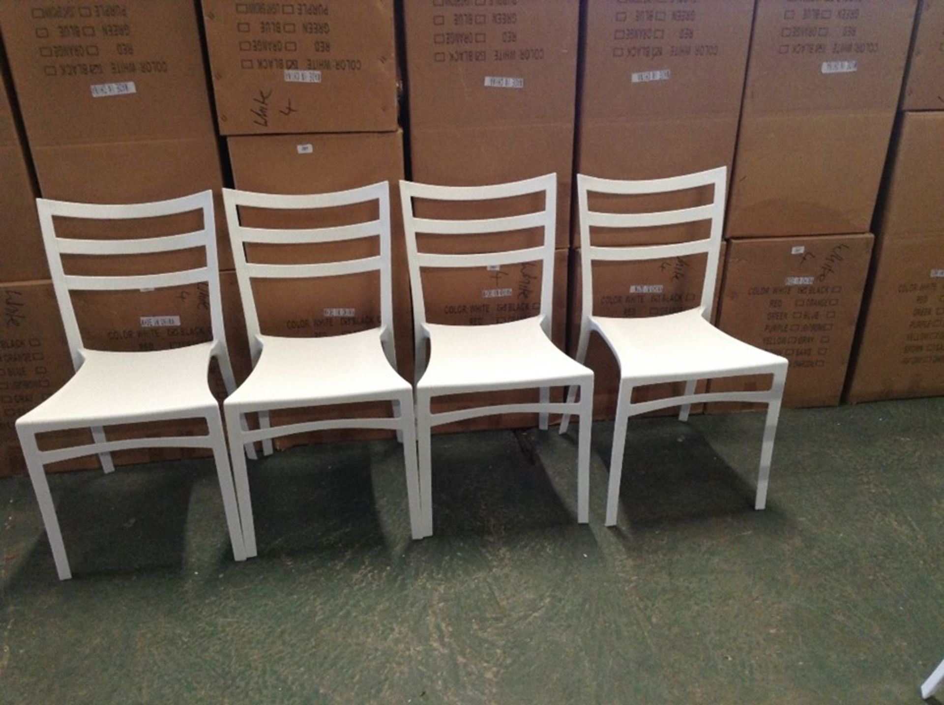X4 WHITE PLASTIC STACKING CHAIRS (BOXED & RETURN)