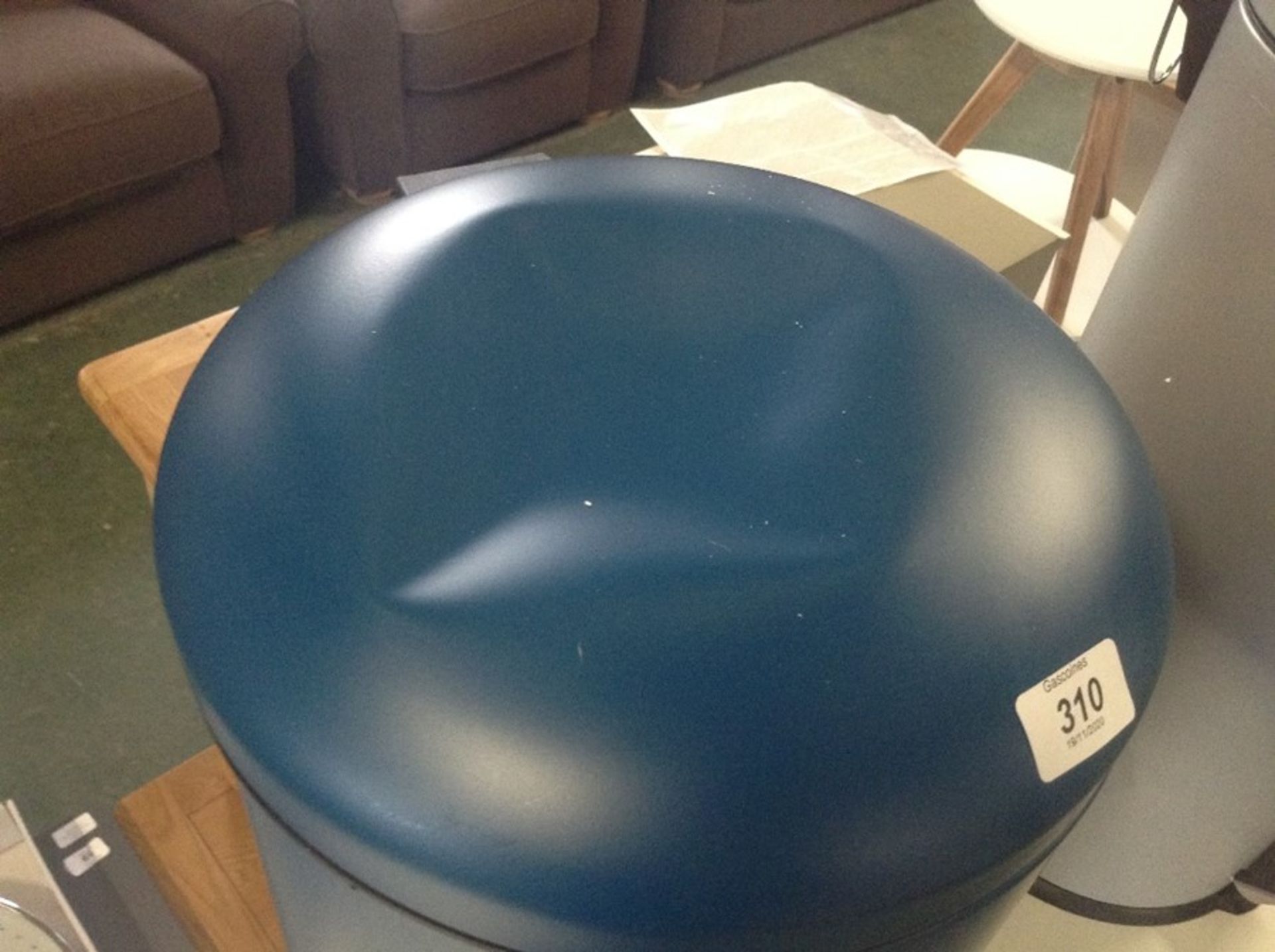 |x1| Made Essentials Joss 40L Domes Bin In Blue |RRP-| |NO CODE| |DAMAGE| - Image 2 of 3