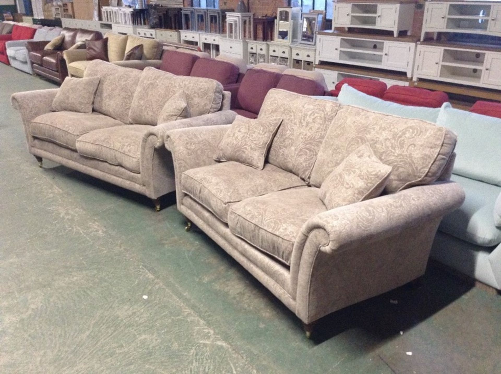 BEIGE FLORAL PATTERNED 3 SEATER SOFA & 2 SEATER SO