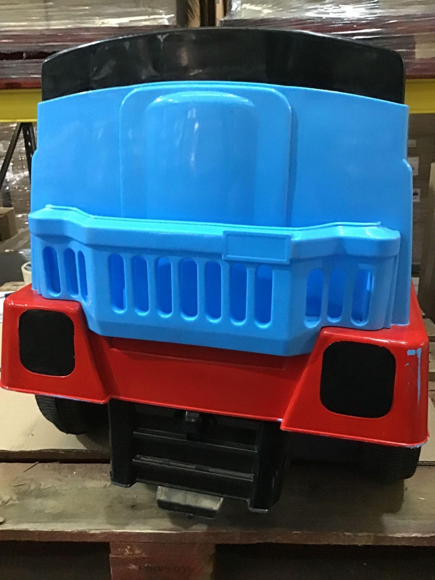 Thomas Train Ride on Toy Car for Children - Image 4 of 5