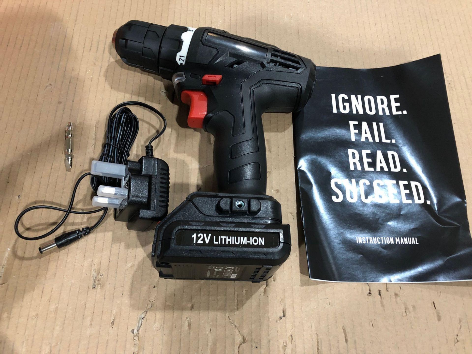 Challenge Li-Ion Cordless Drill Driver - 12V 616/1400 £25.00 RRP - Image 2 of 8