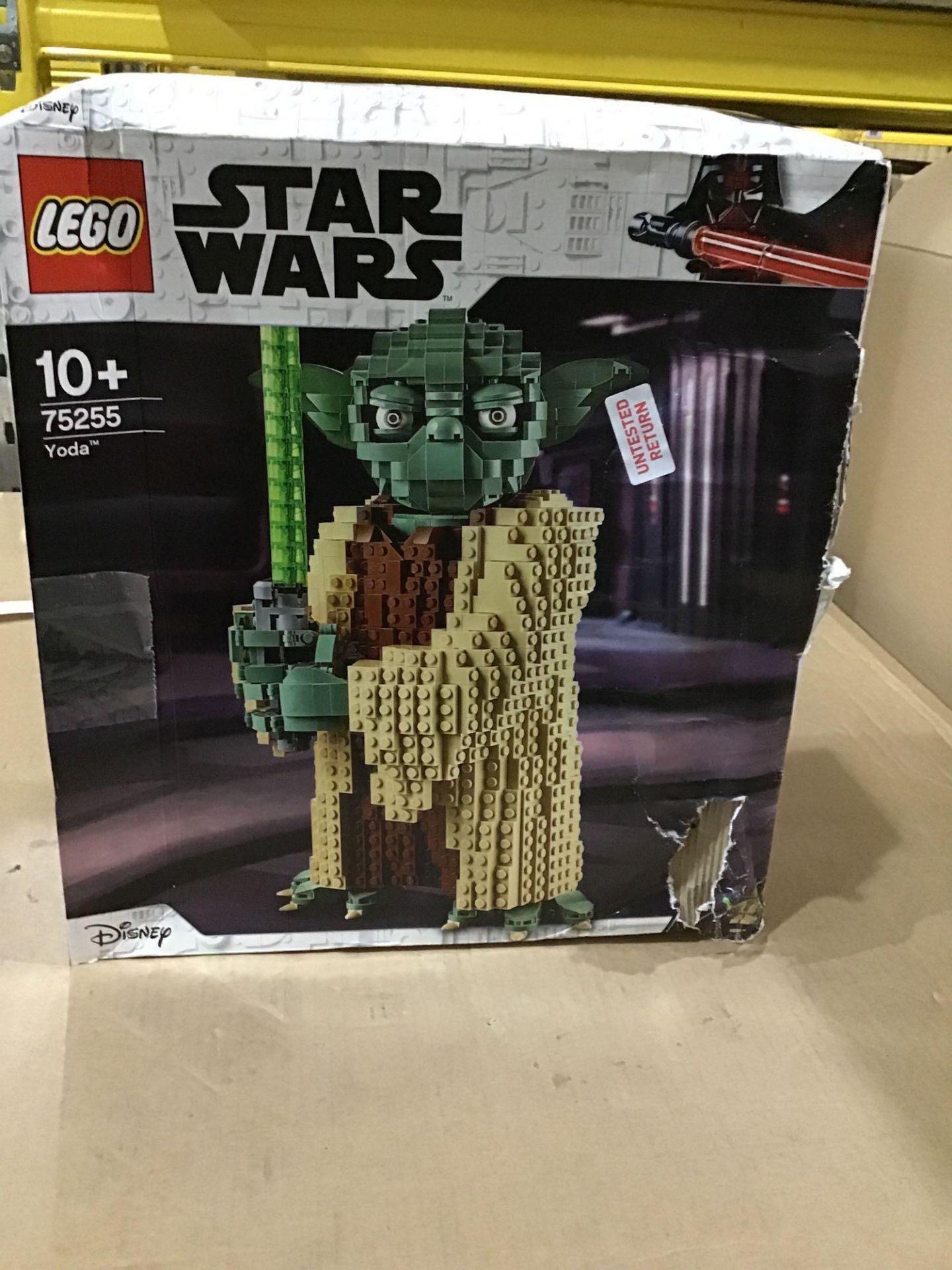 Star Wars Lego Yoda - £90.00 RRP - Image 3 of 5