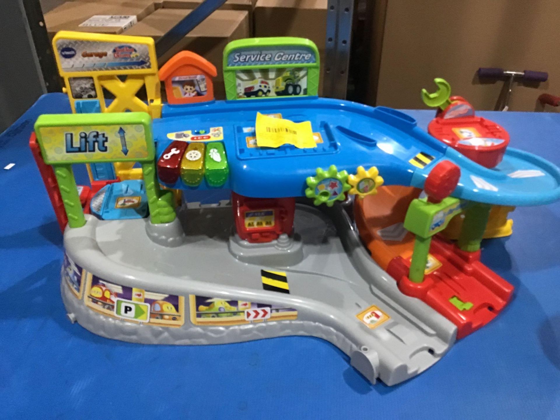 VTech Toot-Toot Garage Playset - £40.00 RRP - Image 2 of 4